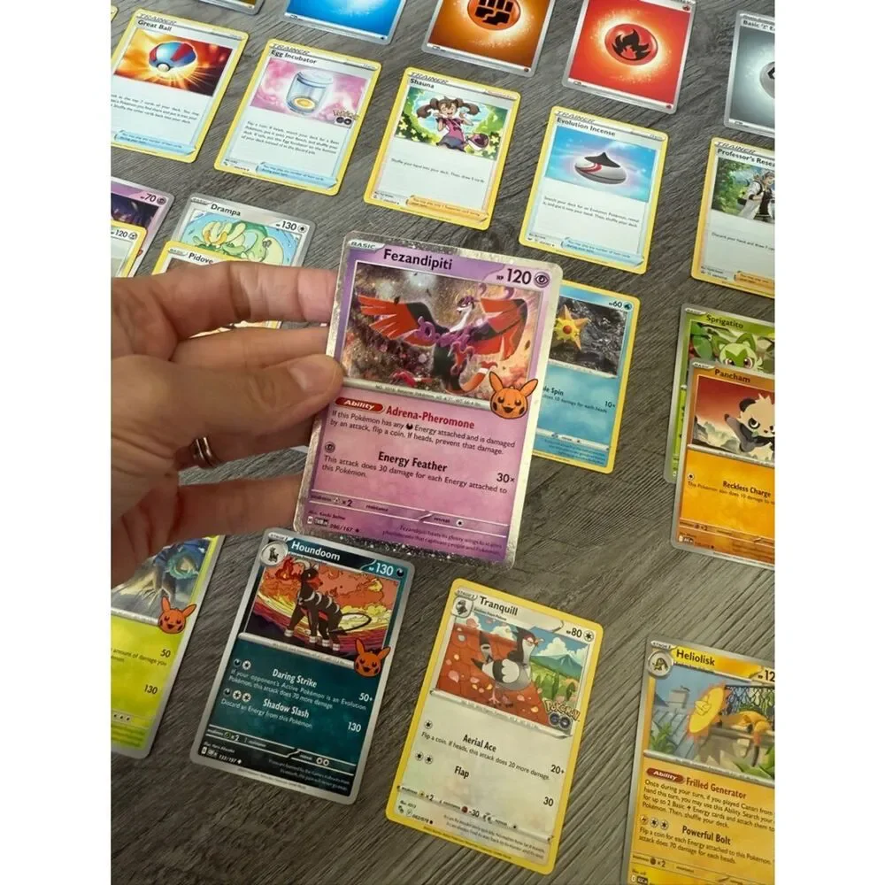 40 Pokémon Assorted Cards Stage 2 Stage 1 Basic Trainers